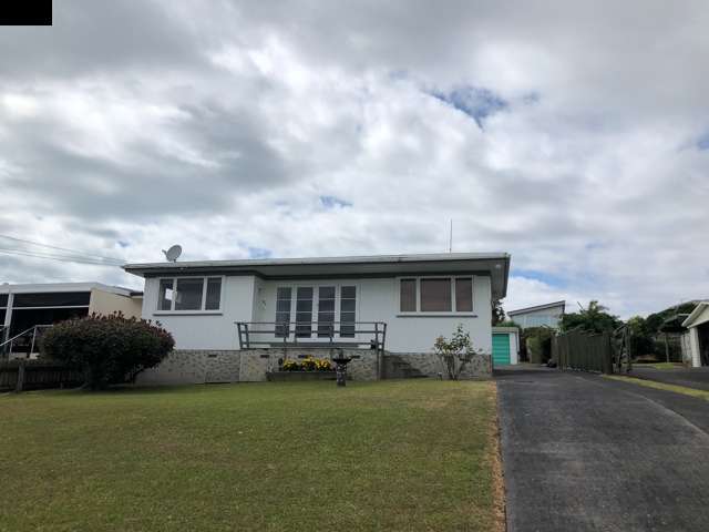 15 Craig Road Maraetai_1