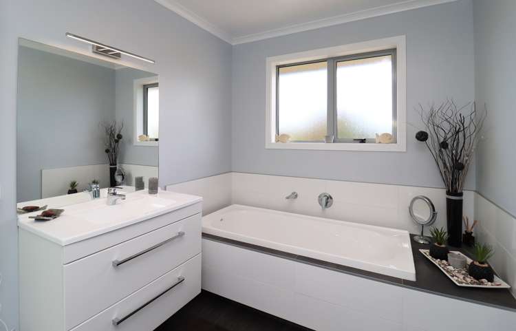 335 Homestead Road Weston_12