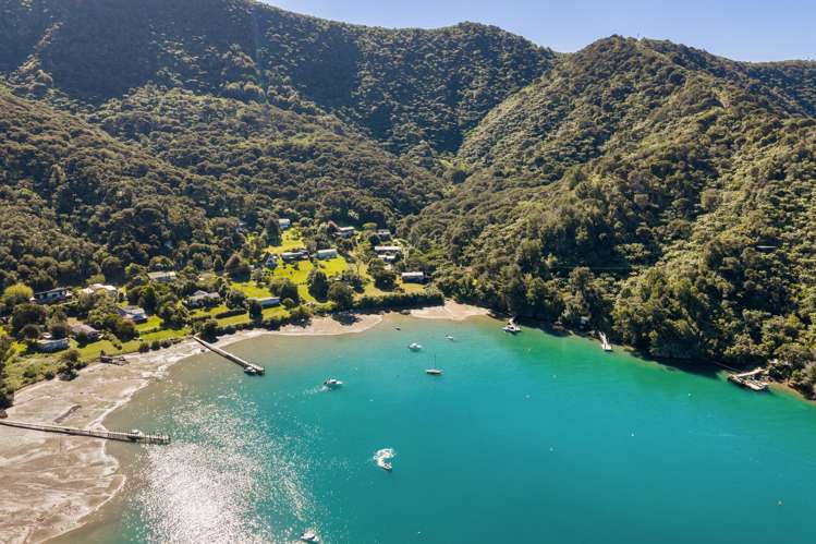 Lot 1 Lochmara Bay Lochmara Bay_21