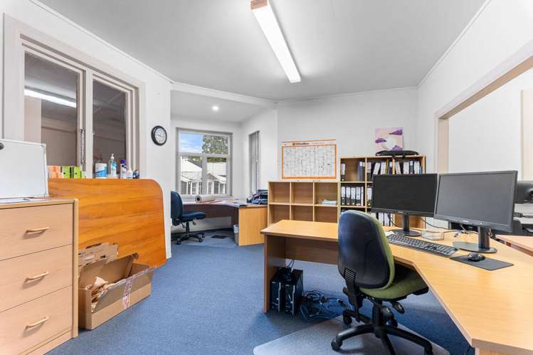 139 Powderham Street New Plymouth Central_18