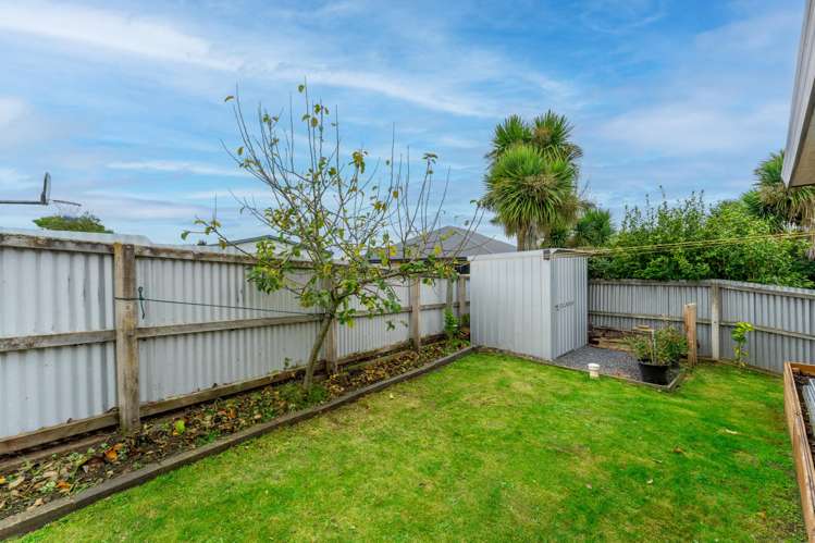 4 Miro Street Glenwood_26