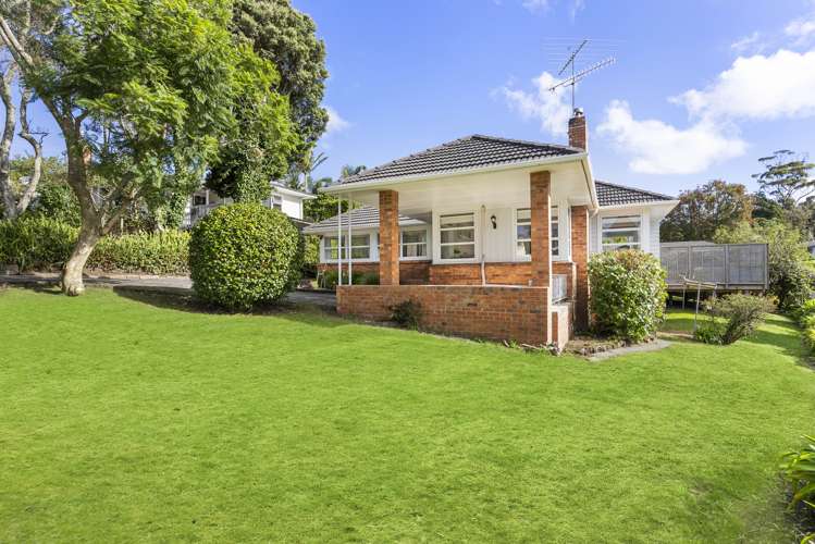 8 Tilden Avenue Hillcrest_26