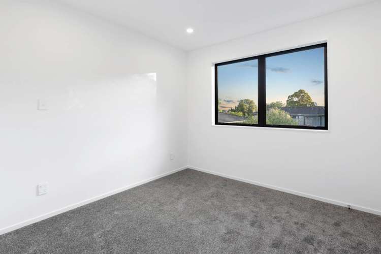 29D Mirrabooka Avenue Botany Downs_9