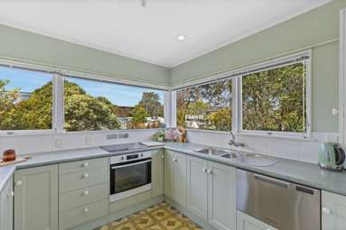 5 Barlow Place_3