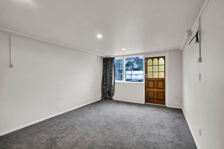 59 Clawton Street Westown_12