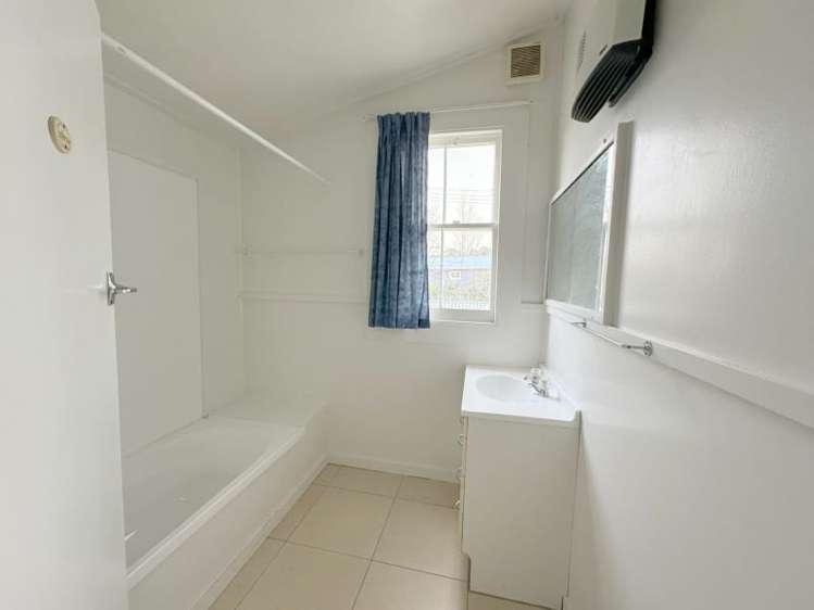 23 Kenderdine Road Elsthorpe_3