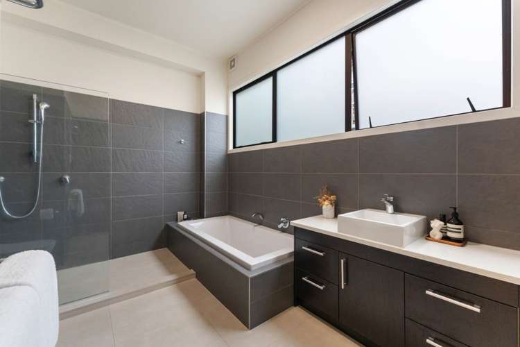 12 Wilding Avenue Northcote Point_23