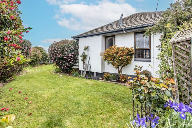 33 Wycola Avenue Hei Hei_15