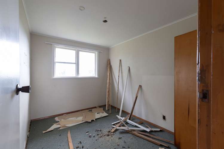37 Stephens Crescent_4