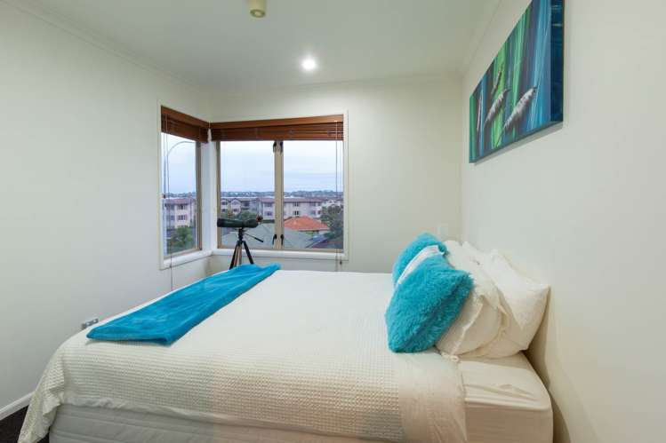 19 West Hoe Heights Orewa_12