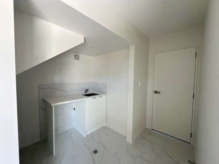 C/15 Blenheim Street Glenfield_10