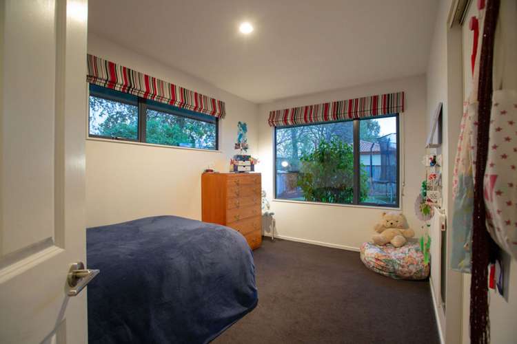 18 Heritage Crescent Richmond_14