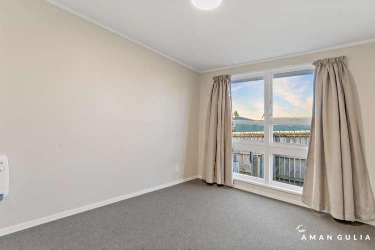 20 Grandison Crescent New Lynn_27