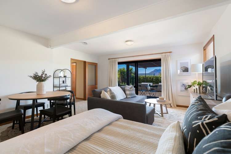 29 Greenstone Place Fernhill/Sunshine Bay_14