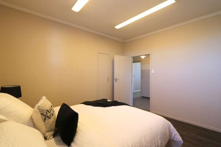 327 North Road Waikiwi_15