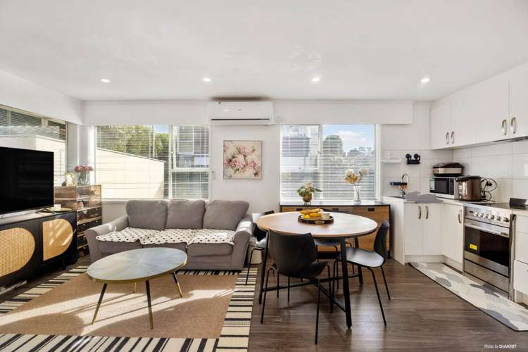 6/14 Campbell Road Royal Oak_2