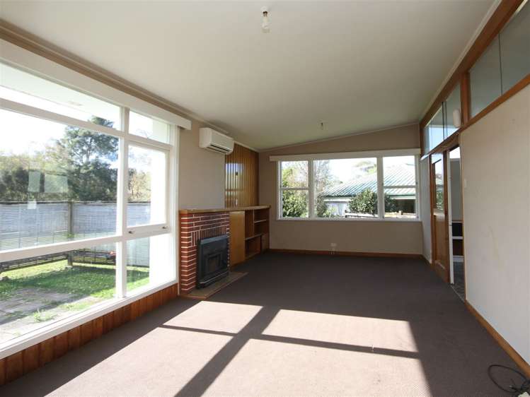 1 Queen Street Waihi_12