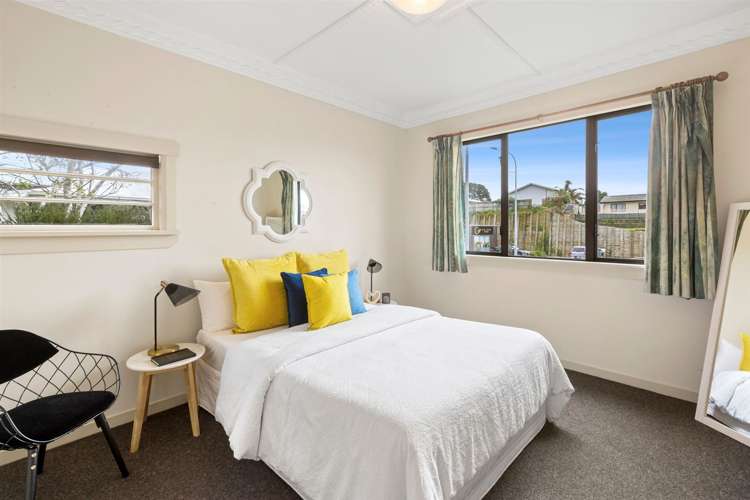 22 Northgate Strandon_7