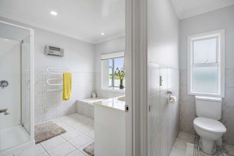 483 Glenbrook Road Kingseat_11