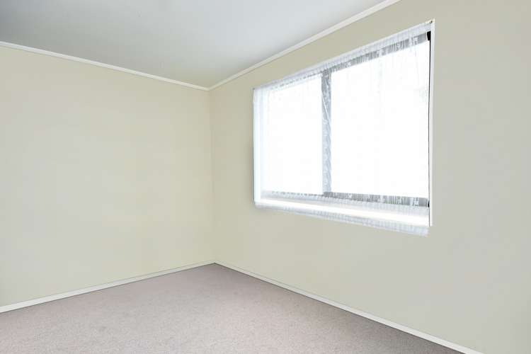 3/10 Ebenezer Way Clendon Park_13