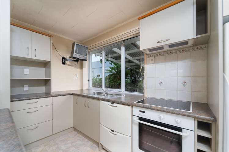 23 Reading Street Greytown_1