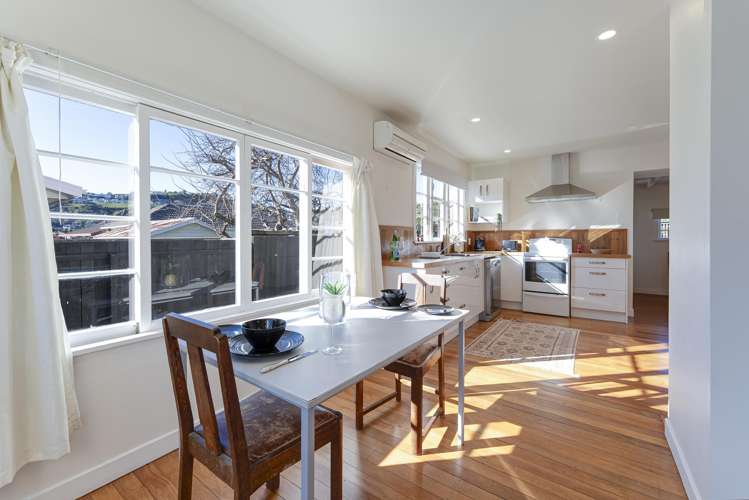 1/3 Ngaio Street Stoke_6