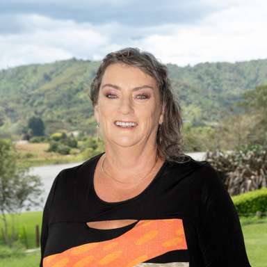 Sheryl Hamilton