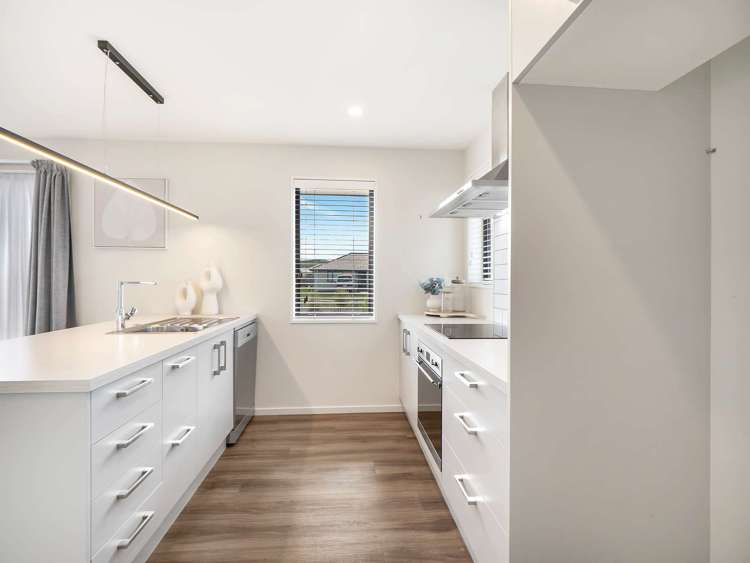 31 Kingfisher Avenue Amberley_13