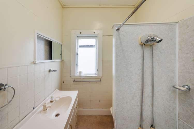 64 Lyndhurst Street Takaro_12