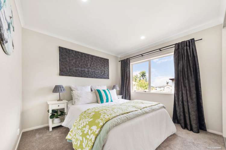 3 Bridgefield Crescent Flat Bush_14