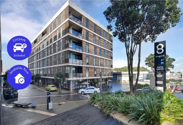 Stylish Grafton Apartment with one car park