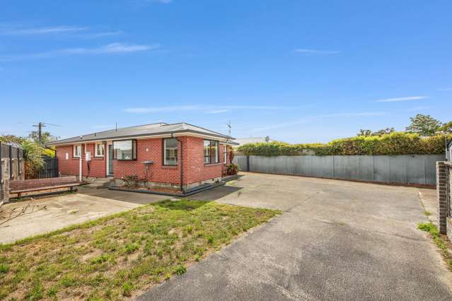 22 Yarmouth Street Aranui_3