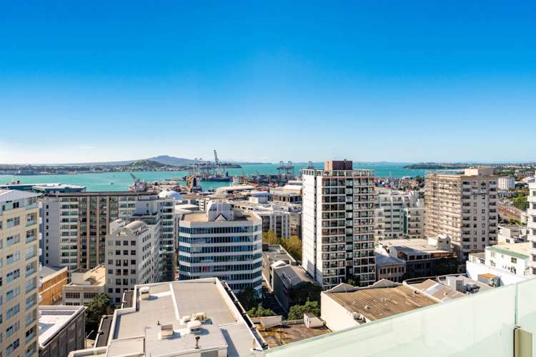 1711/10 Waterloo Quadrant Auckland Central_2