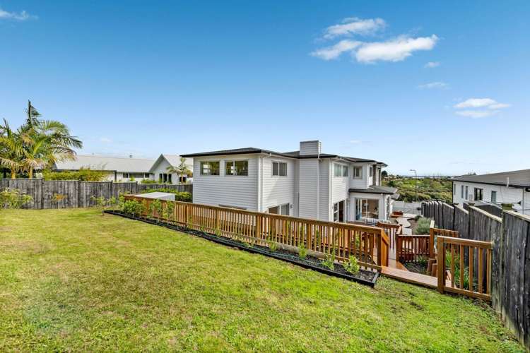13 Angiangi Crescent Beachlands_32