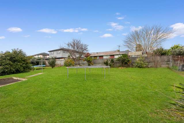 17 Plunket Avenue Papatoetoe_4