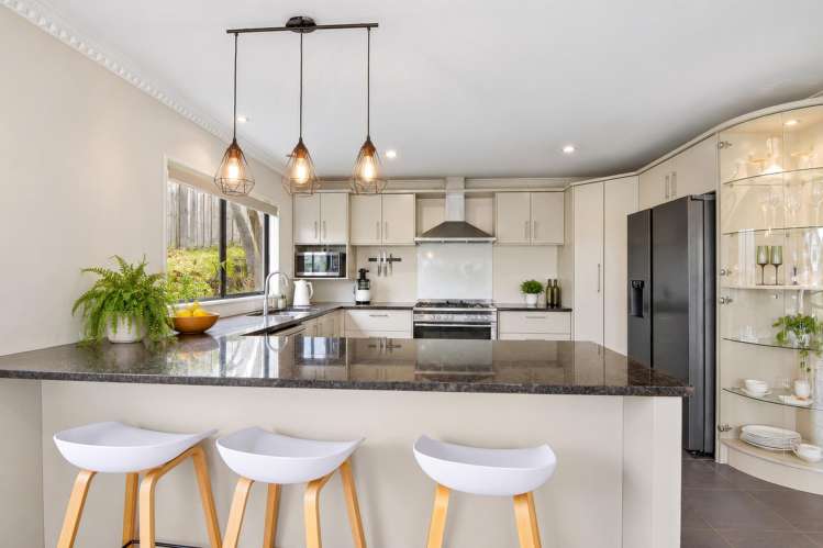 16 Wye Oak Drive Schnapper Rock_3