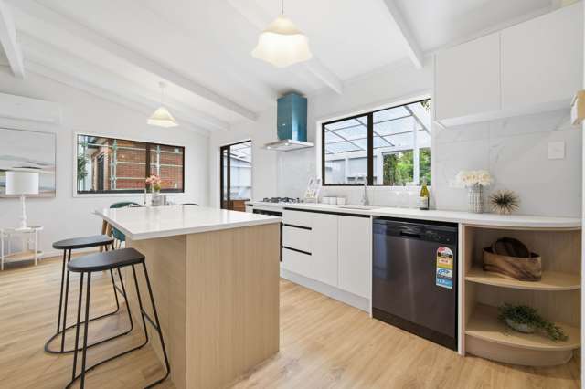 37A Range View Road Mt Albert_2