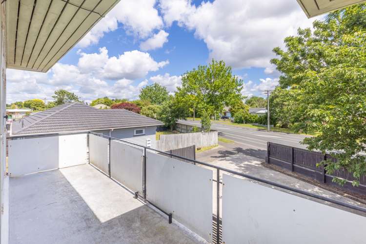 196 Clyde Street Hamilton East_5