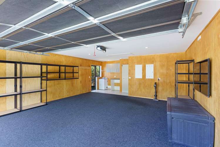 7 Mahia Lane Waikanae_23