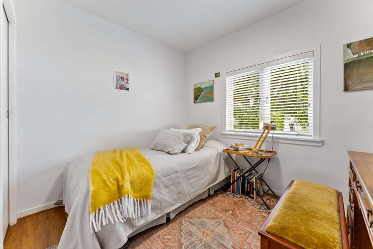 15 Seaview Road Castor Bay_18