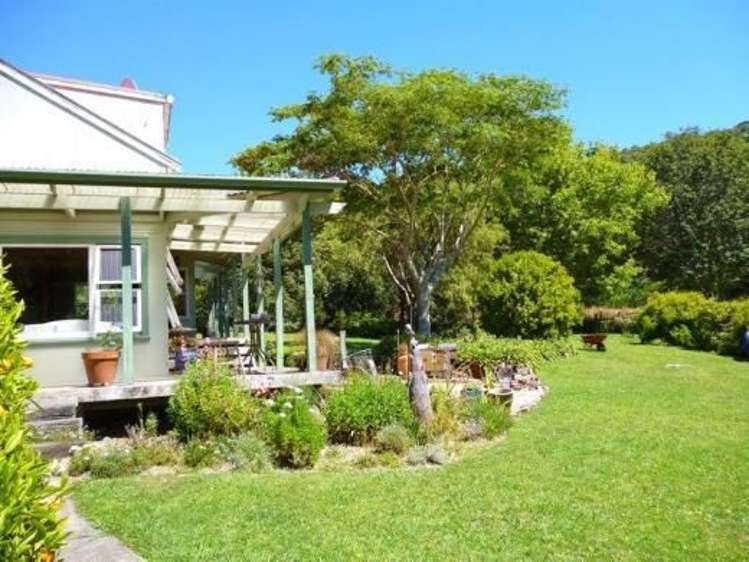 1840 Abel Tasman Drive Wainui Bay_10