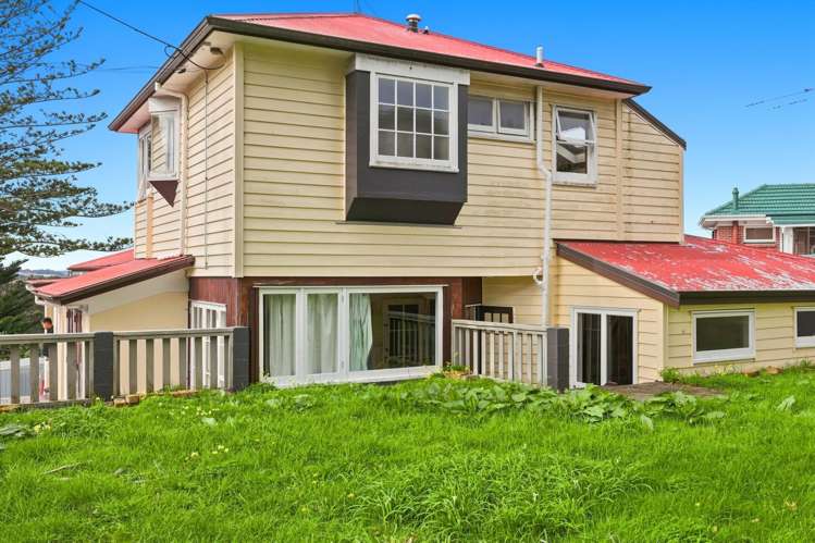 29 Seacliffe Road Hillsborough_11