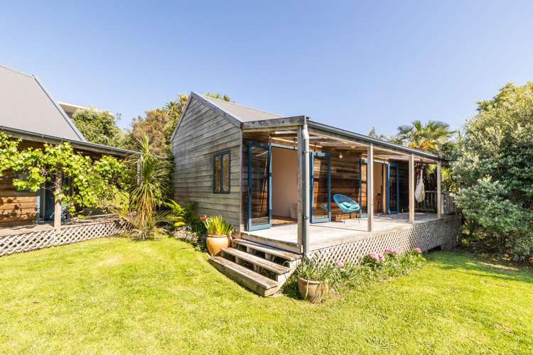 197 Harper Road Waimarama_24