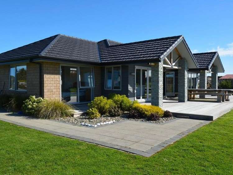 6 Langshaw Road Mill Road_24