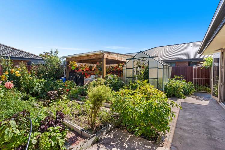 76 Puhara Avenue Parklands_18