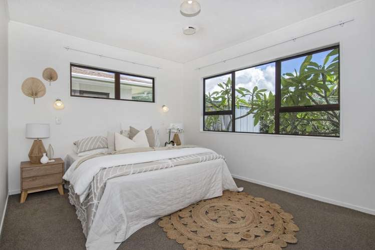 2/7 Crawford Crescent Te Kamo_6