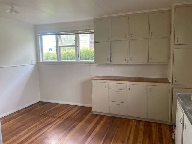 76 Freeland Avenue Mount Roskill_4