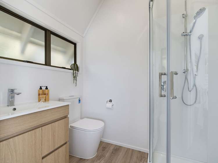 22 Alastair Avenue Owhata_19