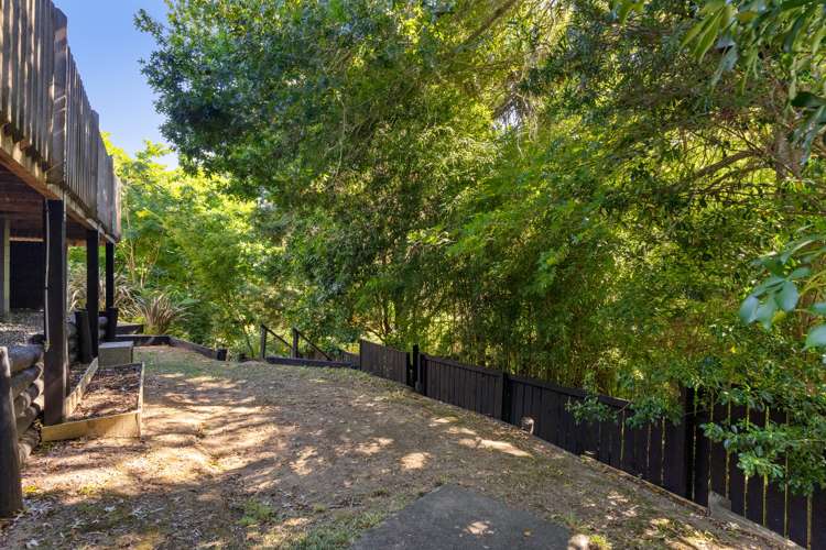 2/59 Glamorgan Drive Torbay_16