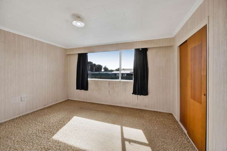 22 Hickey Place Opunake_13